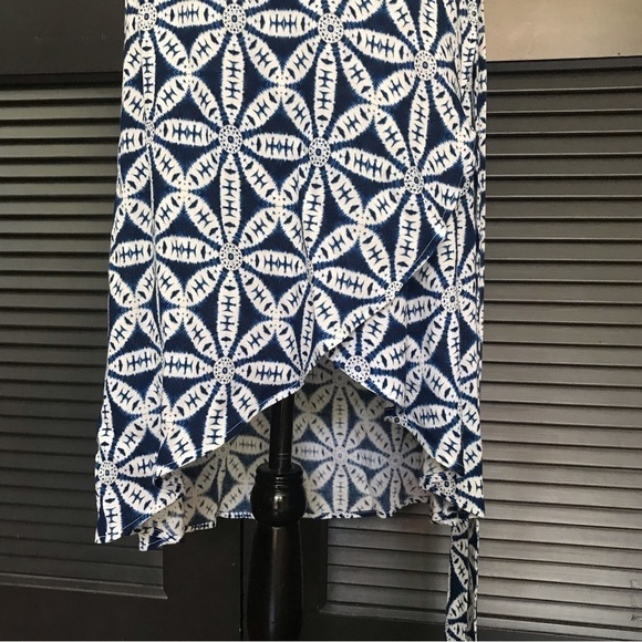 Show Me Your MuMu Blue and White True Wrap Skirt, Size Medium - Picture 4 of 9